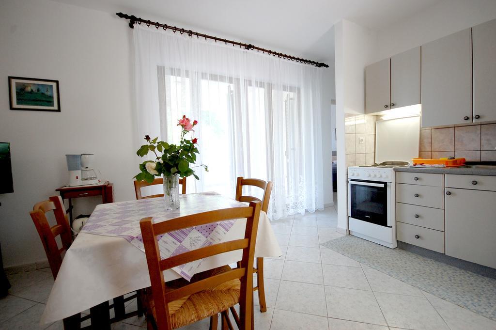 Apartments Klic Малинска Экстерьер фото