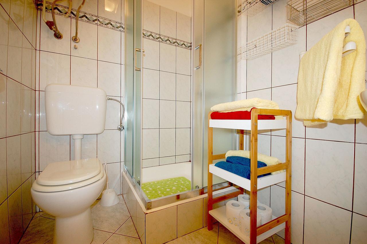 Apartments Klic Малинска Экстерьер фото